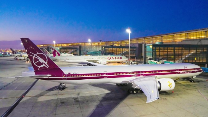 librea retro de qatar airways