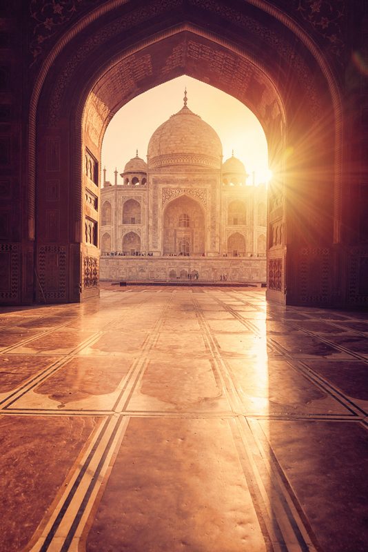 El Taj Mahal al amanecer