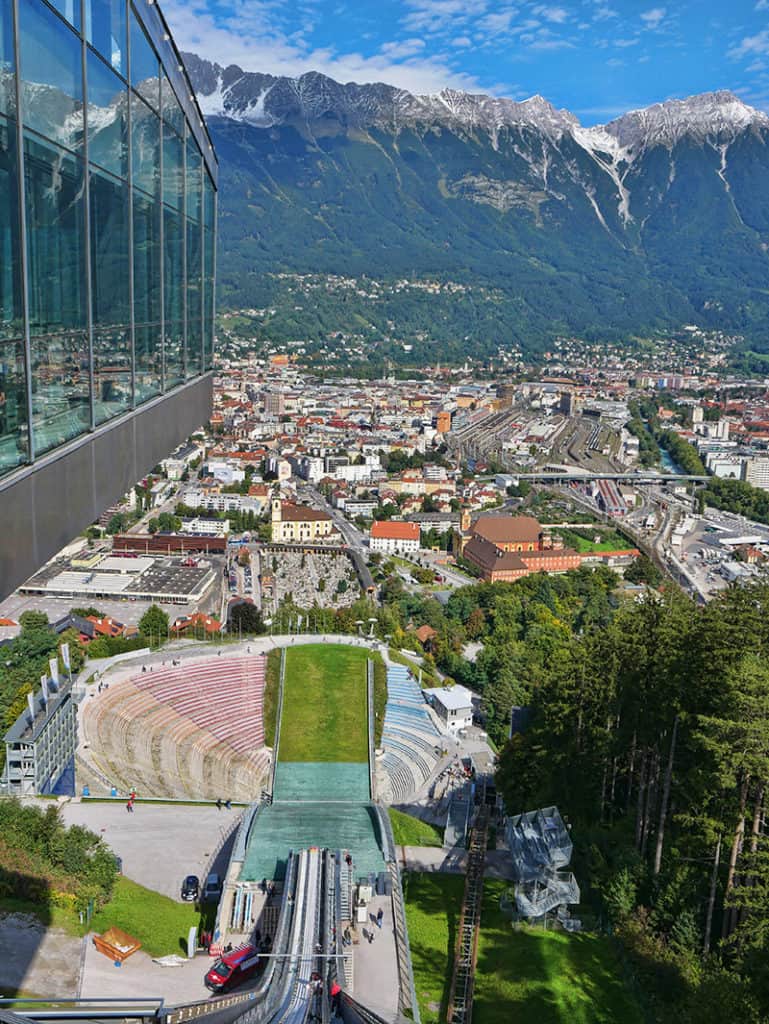 Salto de esquí Bergisel - cosas divertidas que hacer en Innsbruck, Austria