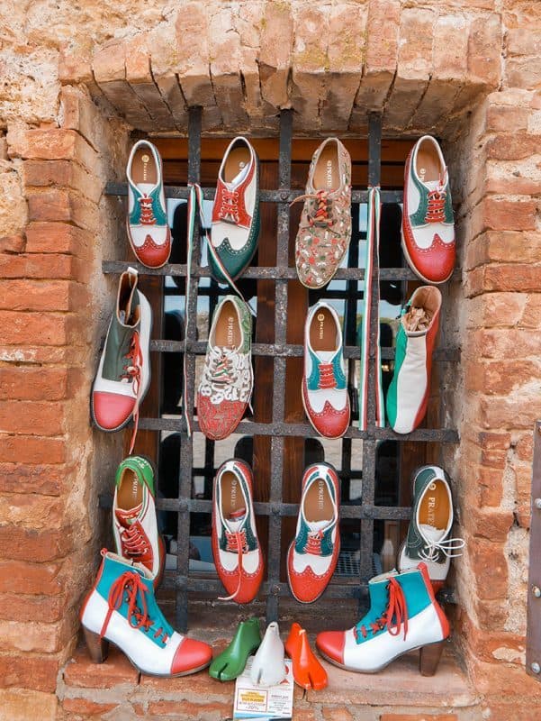 Zapatos toscanos hechos a mano de Monteriggioni